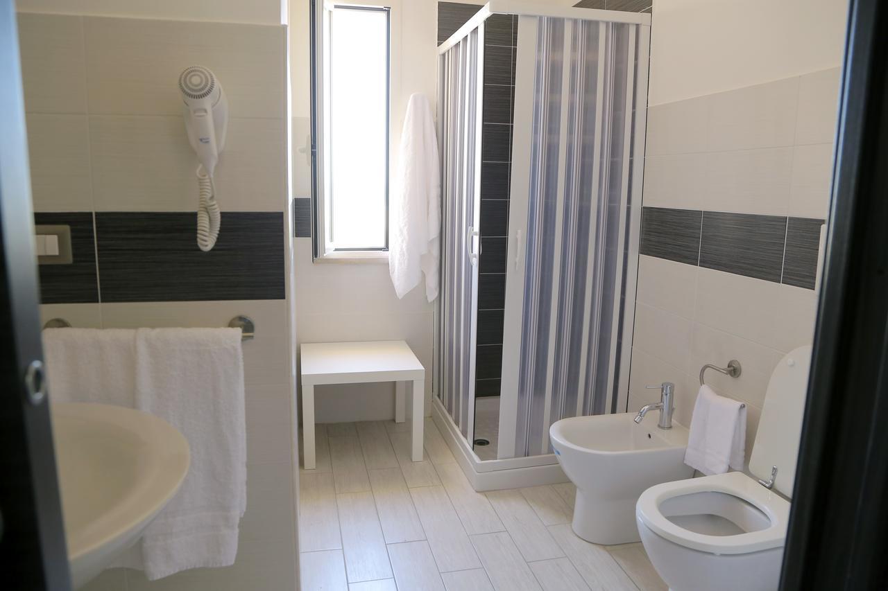 Rooms La Perla Del Mare Margherita Di Savoia Buitenkant foto